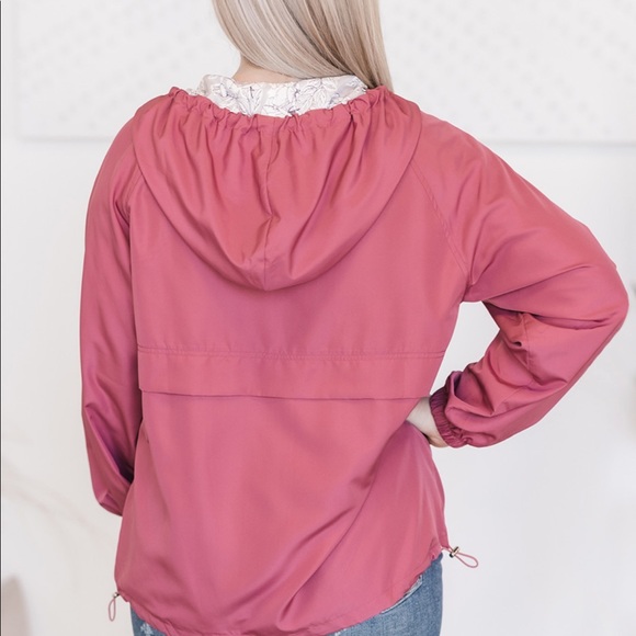 Soft & Comfy Windbreaker - Picture 3 of 5